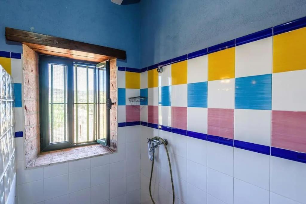 Casa Cortijo En Dehesa Sierra Leon Villa ลา ปัวบลา เด ลอส อินฟานเตส ภายนอก รูปภาพ