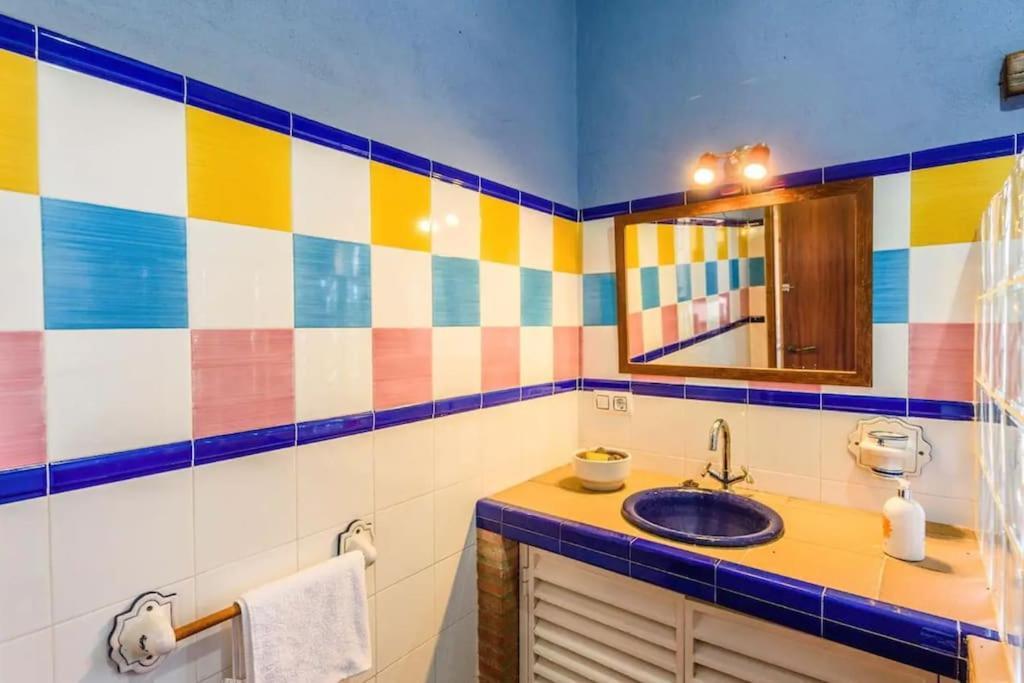 Casa Cortijo En Dehesa Sierra Leon Villa ลา ปัวบลา เด ลอส อินฟานเตส ภายนอก รูปภาพ
