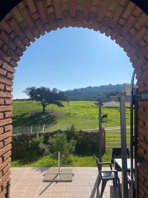 Casa Cortijo En Dehesa Sierra Leon Villa ลา ปัวบลา เด ลอส อินฟานเตส ภายนอก รูปภาพ